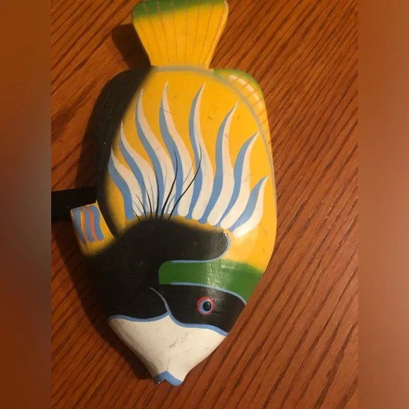 Colorful Fish Wall Hooks - Picture 4 of 8